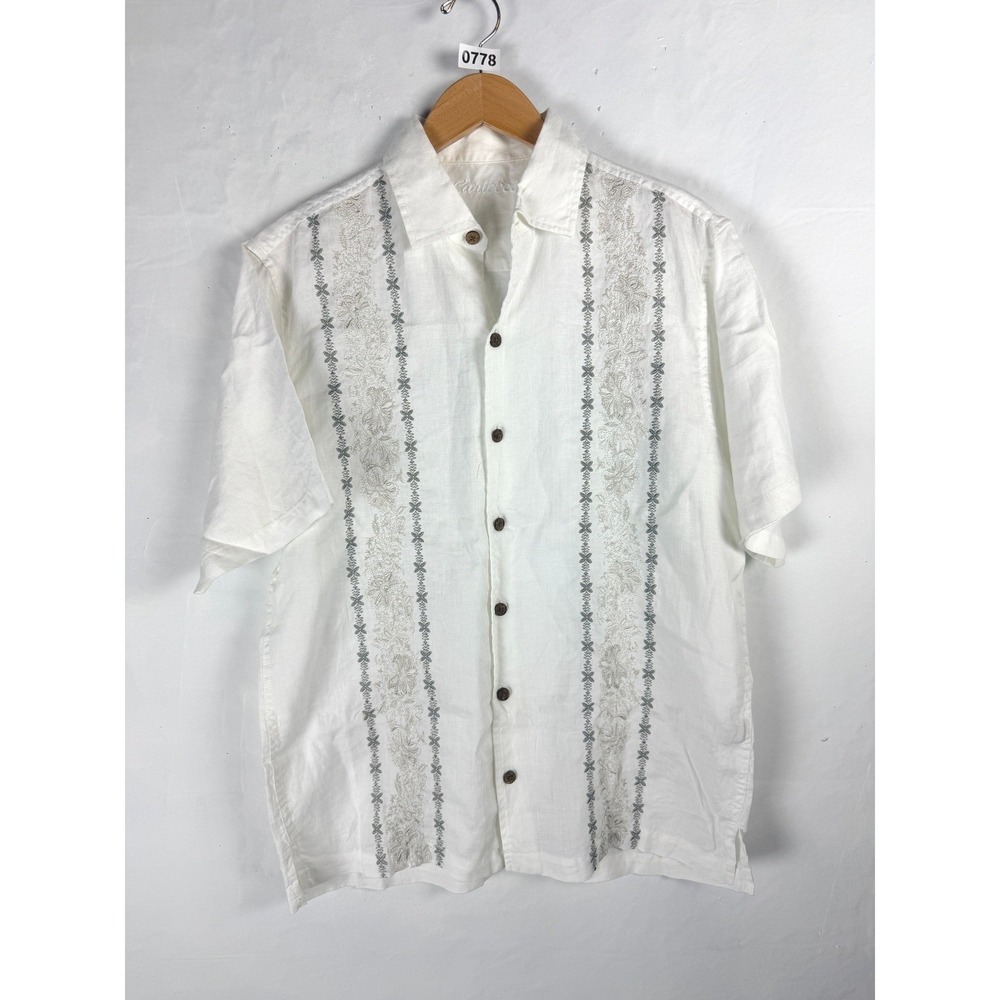 2/$30 Caribbean White Linen Floral Embroidered Short Sleeve Button Up Shirt M